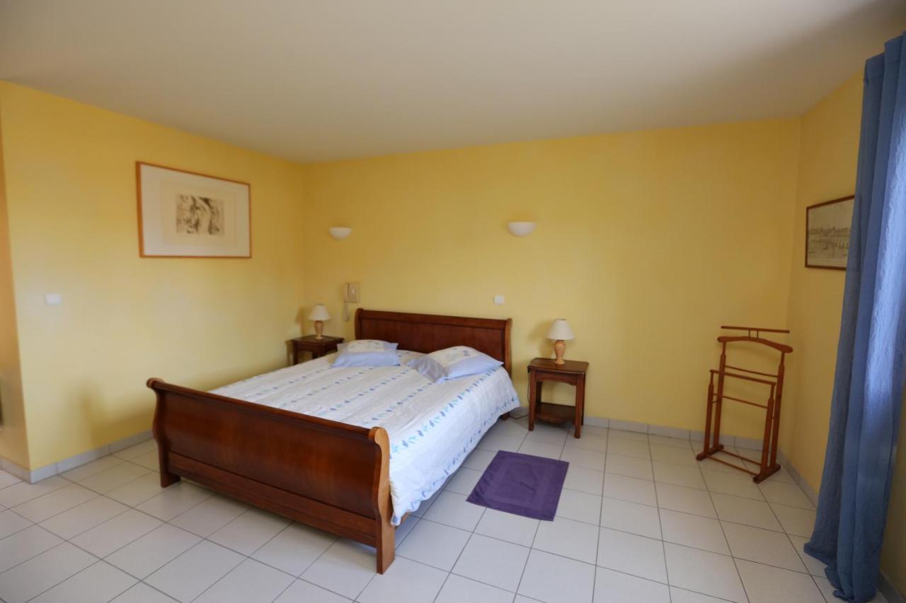 Hotel Le Relais Du Chateau Grignols  Exterior foto